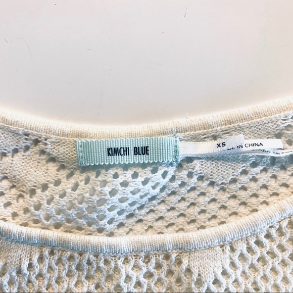 SOLD 🛑 UO Kimchi Blue White Knit Crop Top - Picture 4 of 6